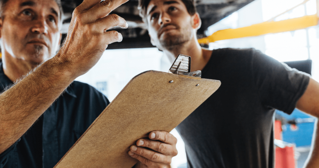 How much does it cost to repair a garage door?